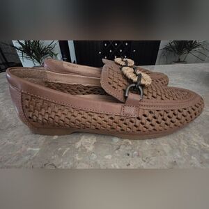 Brioso Presley Woven Leather Ornamented Loafers .   Size 8
